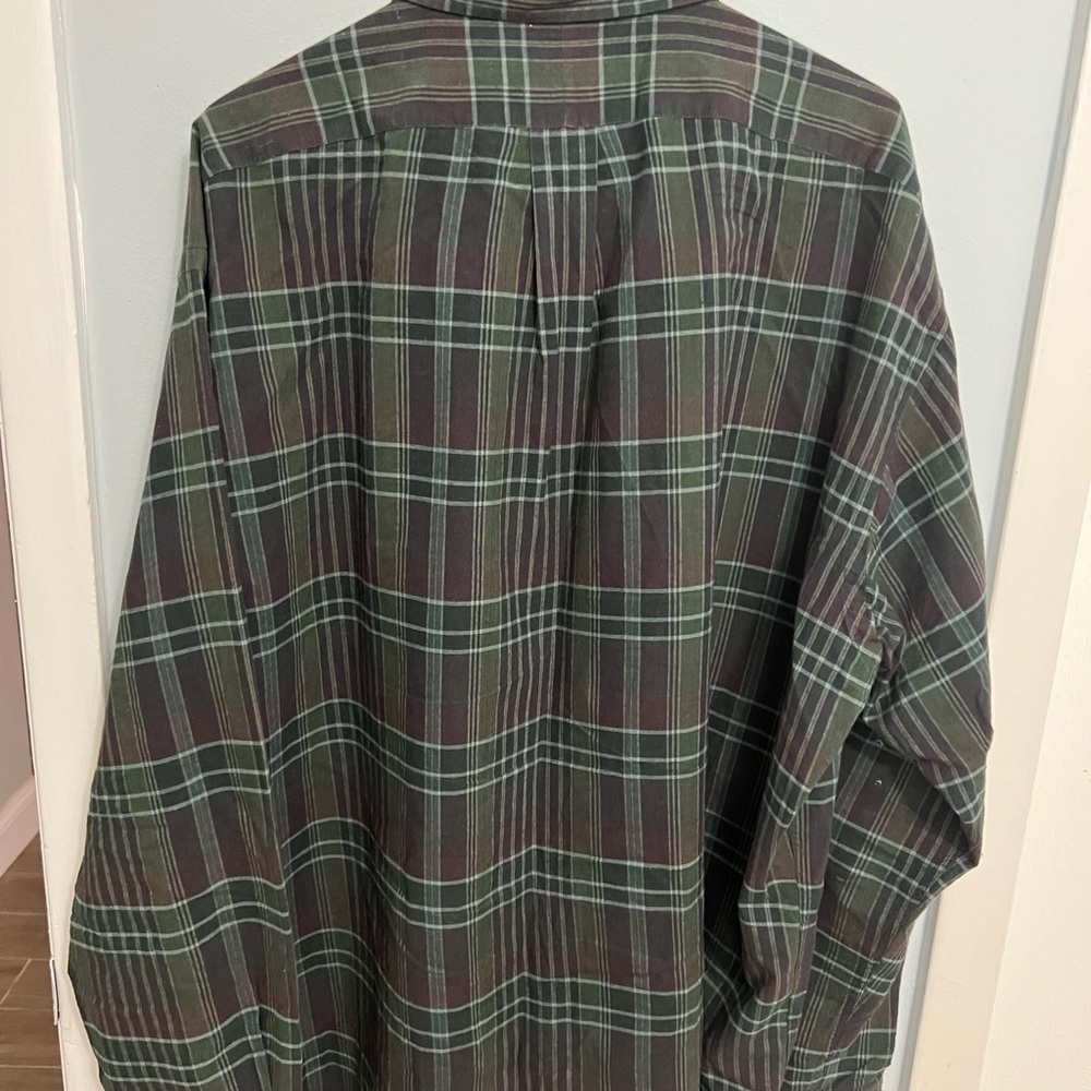 Beautiful Polo Button Down. Size Large. - image 2